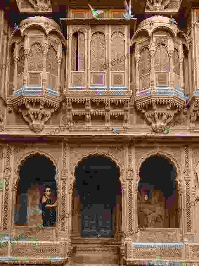 Patwon Ki Haveli, A Stunning Complex Of Five Interconnected Mansions, Showcases The Architectural Brilliance Of Jaisalmer. 20 Things To Do In Jaisalmer (20 Things (Discover India) 2)