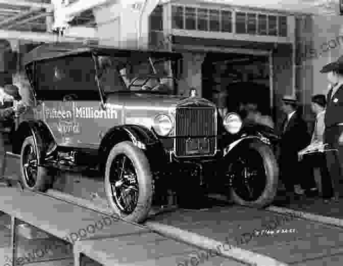 The Ford Model T, The First Mass Produced Automobile Cars Of Legend: First Cars In History